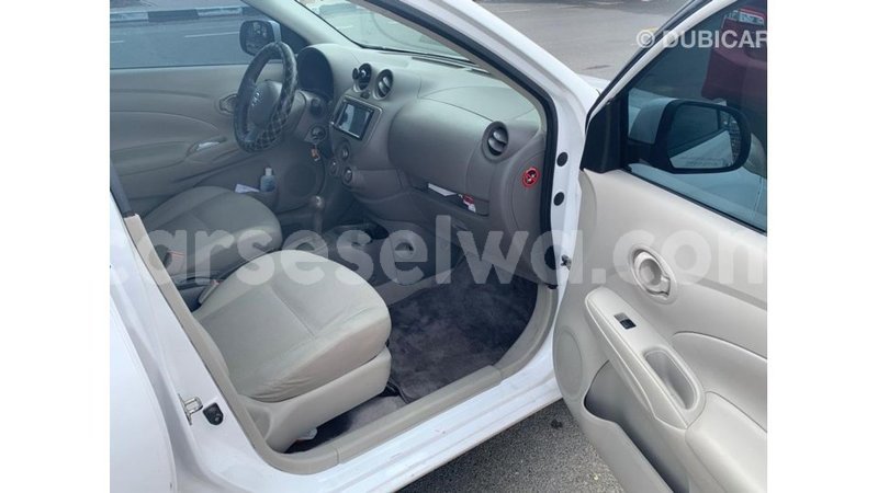 Big with watermark nissan sunny east mahe import dubai 6419