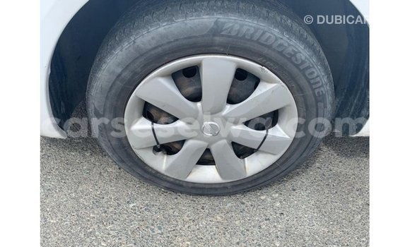 Buy Import Nissan Sunny White Car in Import - Dubai in East Mahé Buy Import Nissan Sunny White Car in Import - Dubai in East Mahé