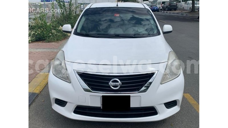 Big with watermark nissan sunny east mahe import dubai 6419