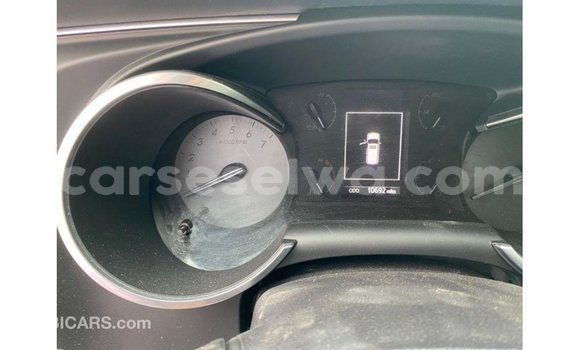 Buy Import Toyota Sequoia White Car in Import - Dubai in East Mahé Buy Import Toyota Sequoia White Car in Import - Dubai in East Mahé