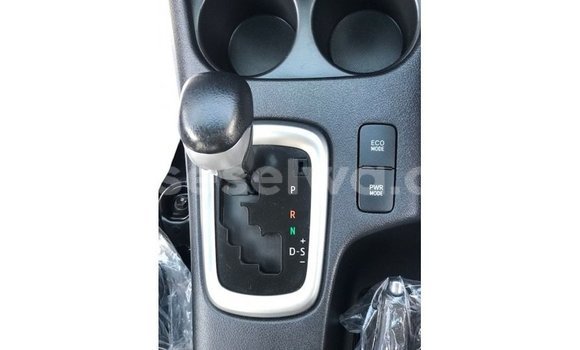 Buy Import Toyota Hilux Other Car in Import - Dubai in East Mahé Buy Import Toyota Hilux Other Car in Import - Dubai in East Mahé