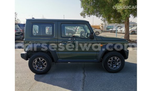 Acheter Import Voiture Suzuki Jimny Vert à Import - Dubai, East Mahé Acheter Import Voiture Suzuki Jimny Vert à Import - Dubai, East Mahé