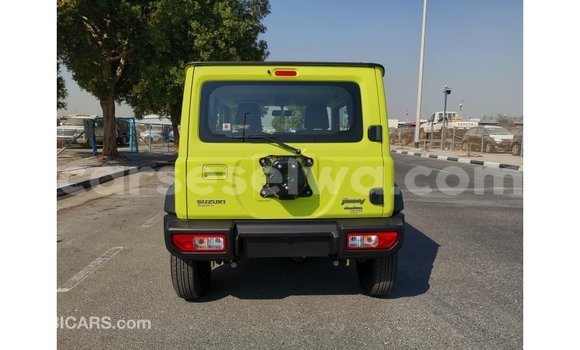 Acheter Import Voiture Suzuki Jimny Vert à Import - Dubai, East Mahé Acheter Import Voiture Suzuki Jimny Vert à Import - Dubai, East Mahé
