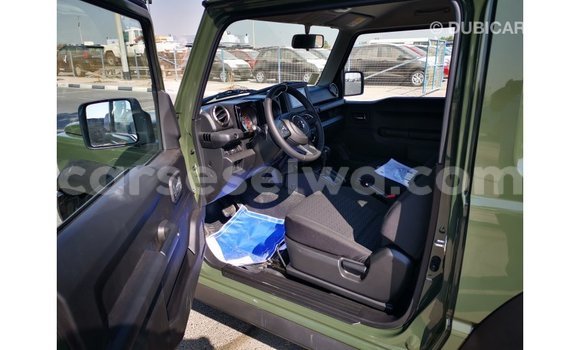 Acheter Import Voiture Suzuki Jimny Vert à Import - Dubai, East Mahé Acheter Import Voiture Suzuki Jimny Vert à Import - Dubai, East Mahé