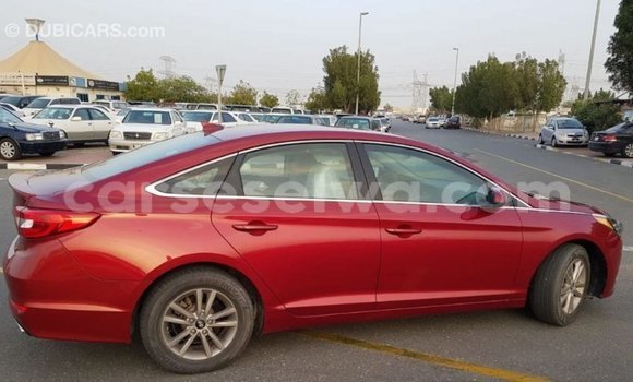 Acheter Import Voiture Hyundai Sonata Rouge à Import - Dubai, East Mahé Acheter Import Voiture Hyundai Sonata Rouge à Import - Dubai, East Mahé