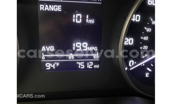 Acheter Import Voiture Hyundai Elantra Noir à Import - Dubai, East Mahé Acheter Import Voiture Hyundai Elantra Noir à Import - Dubai, East Mahé