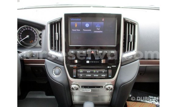 Buy Import Toyota Land Cruiser Black Car in Import - Dubai in East Mahé Buy Import Toyota Land Cruiser Black Car in Import - Dubai in East Mahé