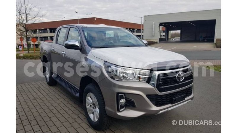 Big with watermark toyota hilux east mahe import dubai 6464