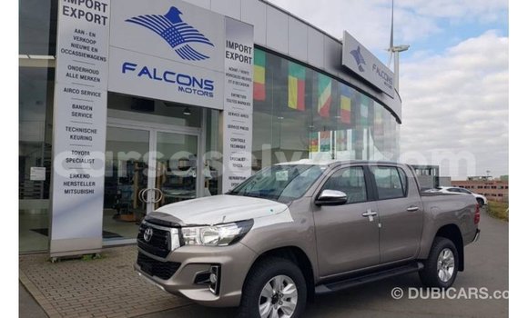 Buy Import Toyota Hilux Other Car in Import - Dubai in East Mahé Buy Import Toyota Hilux Other Car in Import - Dubai in East Mahé