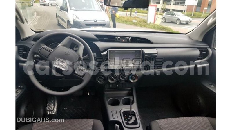 Big with watermark toyota hilux east mahe import dubai 6464