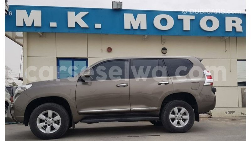 Big with watermark toyota prado east mahe import dubai 6476