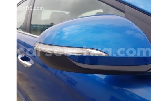 Acheter Import Voiture Hyundai Elantra Bleu à Import - Dubai, East Mahé Acheter Import Voiture Hyundai Elantra Bleu à Import - Dubai, East Mahé