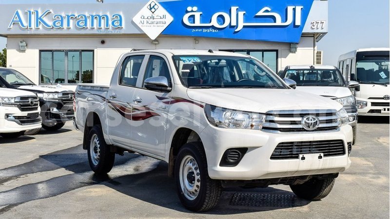 Big with watermark toyota hilux east mahe import dubai 6498