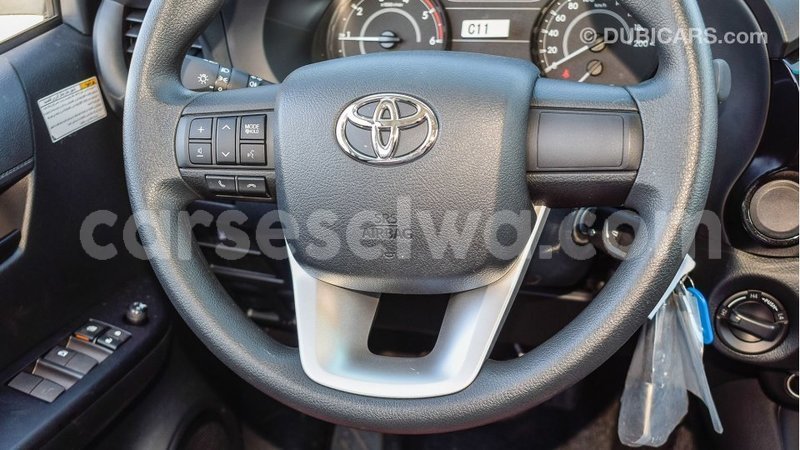 Big with watermark toyota hilux east mahe import dubai 6498