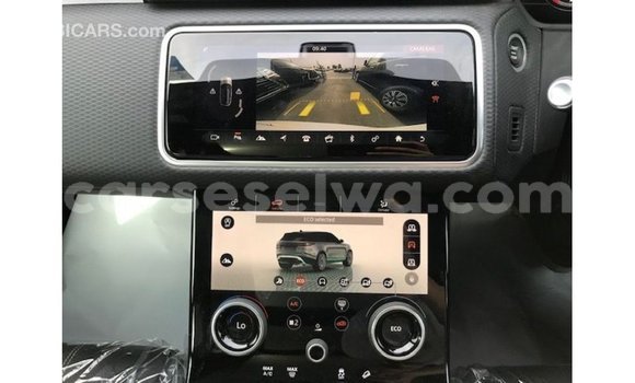 Buy Import Land Rover Range Rover White Car in Import - Dubai in East Mahé Buy Import Land Rover Range Rover White Car in Import - Dubai in East Mahé