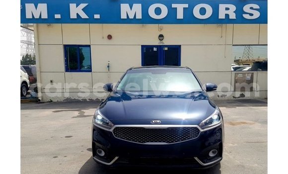 Acheter Import Voiture Kia Cadenza Bleu à Import - Dubai, East Mahé Acheter Import Voiture Kia Cadenza Bleu à Import - Dubai, East Mahé