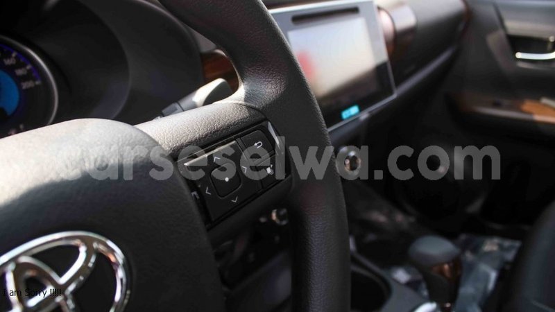 Big with watermark toyota hilux east mahe import dubai 6510