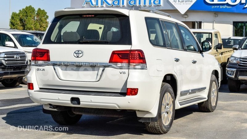 Big with watermark toyota land cruiser east mahe import dubai 6512