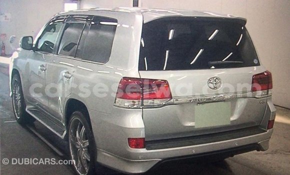 Buy Import Toyota Land Cruiser Other Car in Import - Dubai in East Mahé Buy Import Toyota Land Cruiser Other Car in Import - Dubai in East Mahé