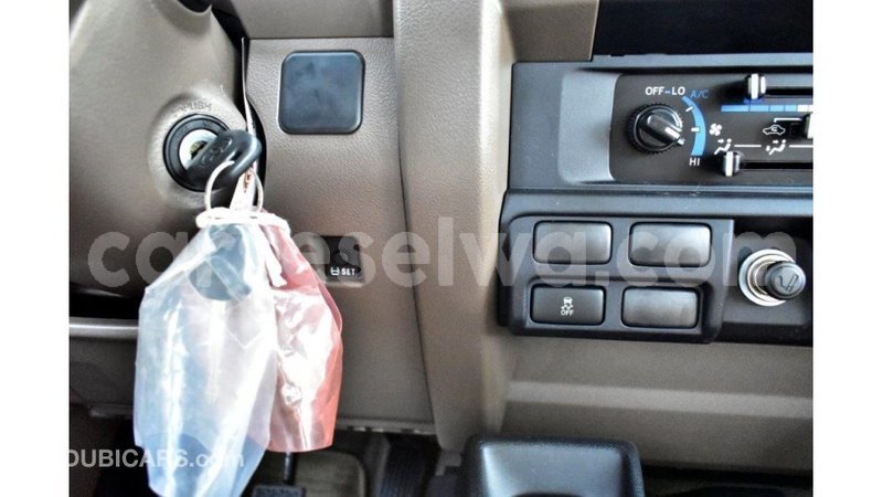 Big with watermark toyota land cruiser east mahe import dubai 6575
