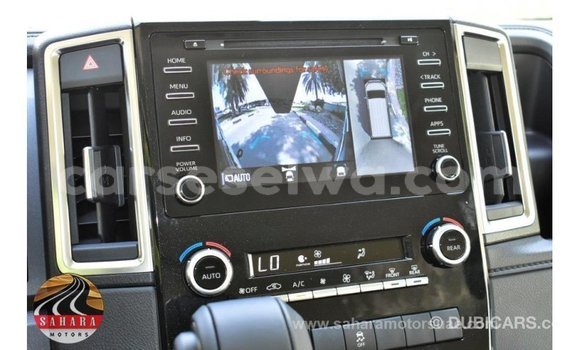 Acheter Import Voiture Toyota Granvia Blanc à Import - Dubai, East Mahé Acheter Import Voiture Toyota Granvia Blanc à Import - Dubai, East Mahé