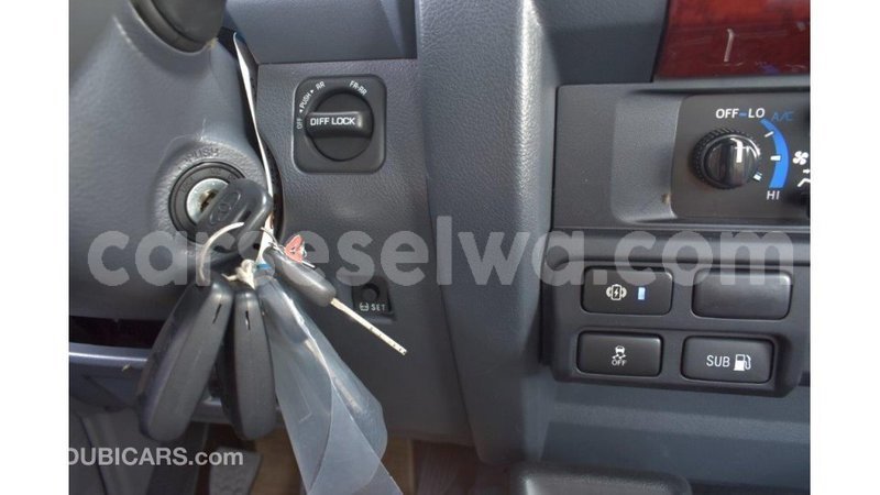 Big with watermark toyota land cruiser east mahe import dubai 6587