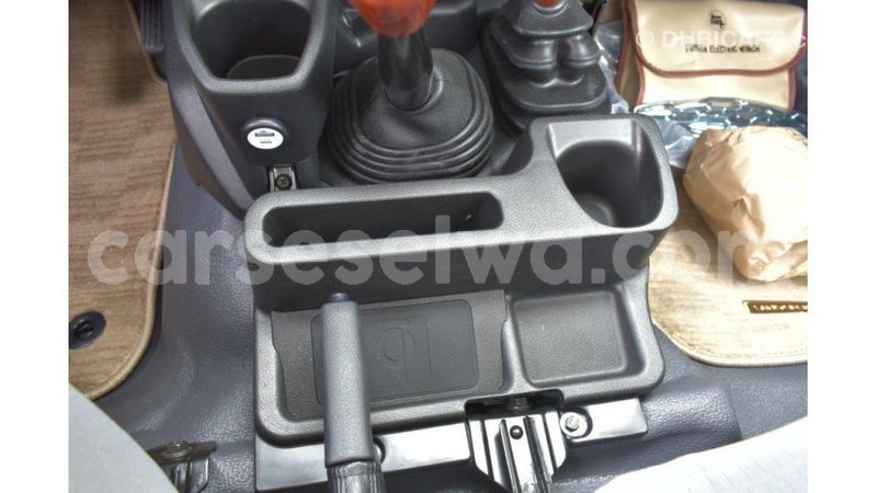 Big with watermark toyota land cruiser east mahe import dubai 6587