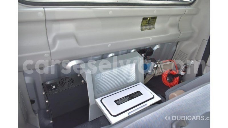 Big with watermark toyota land cruiser east mahe import dubai 6587