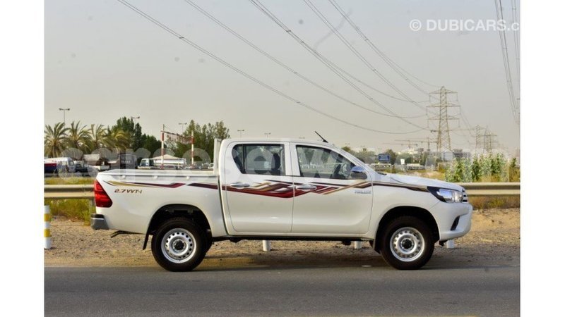 Big with watermark toyota hilux east mahe import dubai 6588