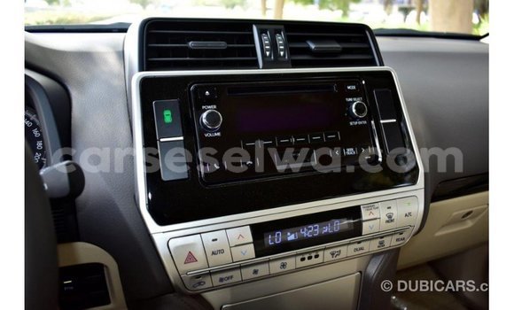 Acheter Import Voiture Toyota Prado Noir à Import - Dubai, East Mahé Acheter Import Voiture Toyota Prado Noir à Import - Dubai, East Mahé