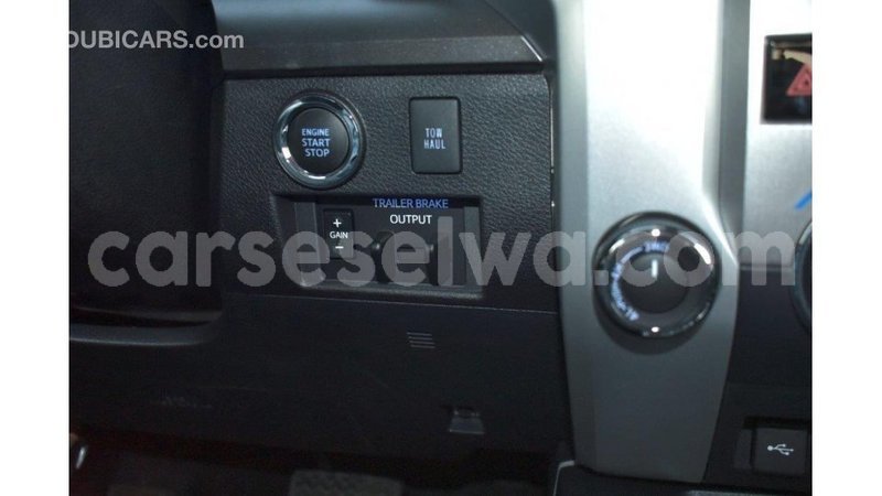 Big with watermark toyota tundra east mahe import dubai 6591