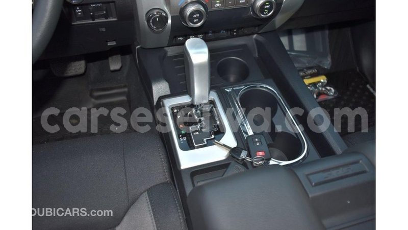 Big with watermark toyota tundra east mahe import dubai 6591