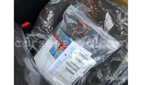 Acheter Import Utilitaire Toyota Ade Blanc à Import - Dubai, East Mahé Acheter Import Utilitaire Toyota Ade Blanc à Import - Dubai, East Mahé