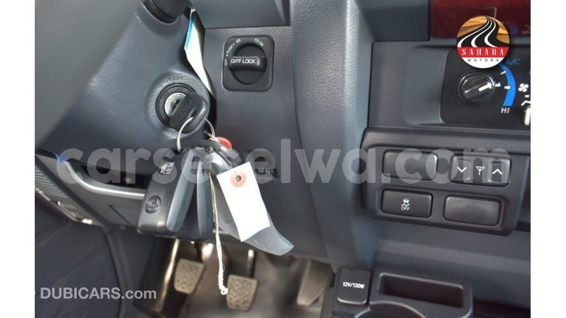 Big with watermark toyota land cruiser east mahe import dubai 6601