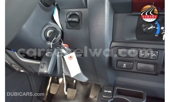 Acheter Import Voiture Toyota Land Cruiser Autre à Import - Dubai, East Mahé Acheter Import Voiture Toyota Land Cruiser Autre à Import - Dubai, East Mahé