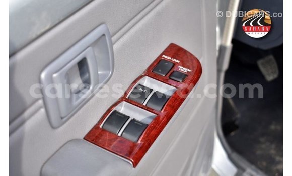 Acheter Import Voiture Toyota Land Cruiser Autre à Import - Dubai, East Mahé Acheter Import Voiture Toyota Land Cruiser Autre à Import - Dubai, East Mahé