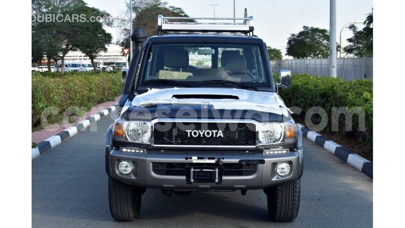 Big with watermark toyota land cruiser east mahe import dubai 6602