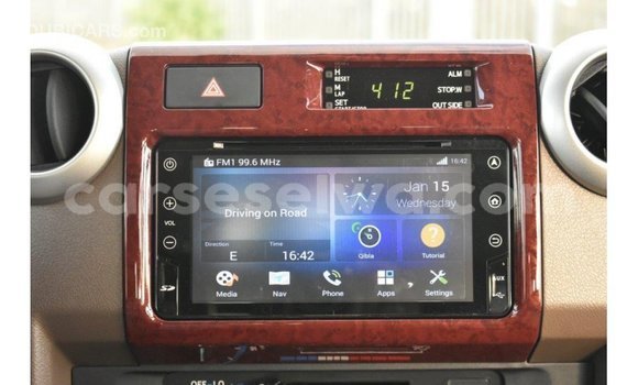 Acheter Import Voiture Toyota Land Cruiser Autre à Import - Dubai, East Mahé Acheter Import Voiture Toyota Land Cruiser Autre à Import - Dubai, East Mahé