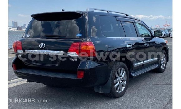 Buy Import Toyota Land Cruiser Black Car in Import - Dubai in East Mahé Buy Import Toyota Land Cruiser Black Car in Import - Dubai in East Mahé