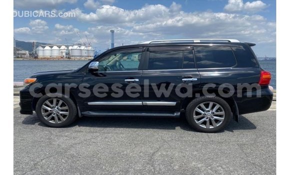 Buy Import Toyota Land Cruiser Black Car in Import - Dubai in East Mahé Buy Import Toyota Land Cruiser Black Car in Import - Dubai in East Mahé