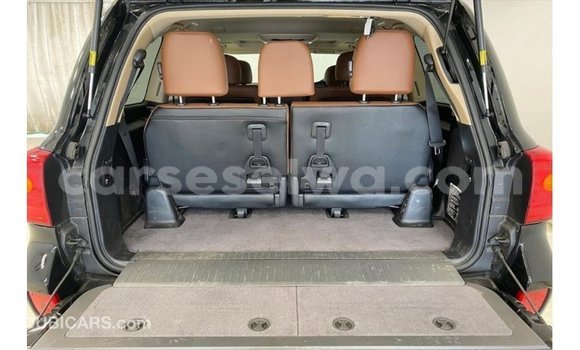 Buy Import Toyota Land Cruiser Black Car in Import - Dubai in East Mahé Buy Import Toyota Land Cruiser Black Car in Import - Dubai in East Mahé