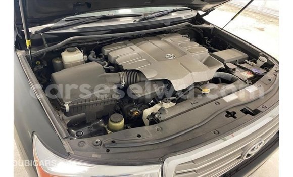 Buy Import Toyota Land Cruiser Black Car in Import - Dubai in East Mahé Buy Import Toyota Land Cruiser Black Car in Import - Dubai in East Mahé