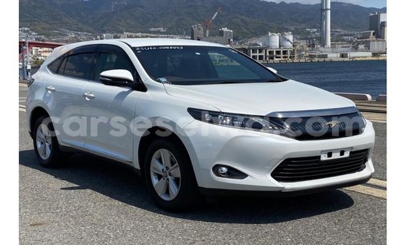 Buy Import Toyota Harrier White Car in Import - Dubai in East Mahé Buy Import Toyota Harrier White Car in Import - Dubai in East Mahé