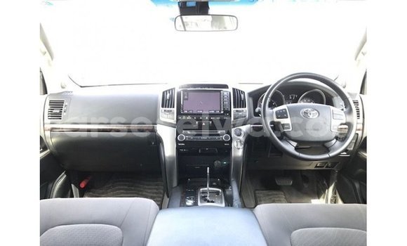 Buy Import Toyota Land Cruiser Black Car in Import - Dubai in East Mahé Buy Import Toyota Land Cruiser Black Car in Import - Dubai in East Mahé