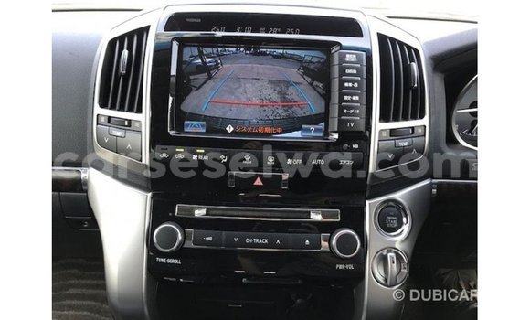 Buy Import Toyota Land Cruiser Black Car in Import - Dubai in East Mahé Buy Import Toyota Land Cruiser Black Car in Import - Dubai in East Mahé