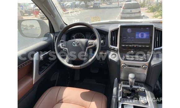 Buy Import Toyota Land Cruiser Black Car in Import - Dubai in East Mahé Buy Import Toyota Land Cruiser Black Car in Import - Dubai in East Mahé