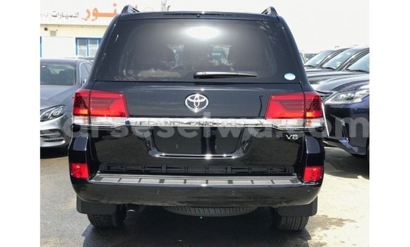 Buy Import Toyota Land Cruiser Black Car in Import - Dubai in East Mahé Buy Import Toyota Land Cruiser Black Car in Import - Dubai in East Mahé