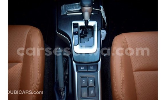 Acheter Import Voiture Toyota Fortuner Noir à Import - Dubai, East Mahé Acheter Import Voiture Toyota Fortuner Noir à Import - Dubai, East Mahé