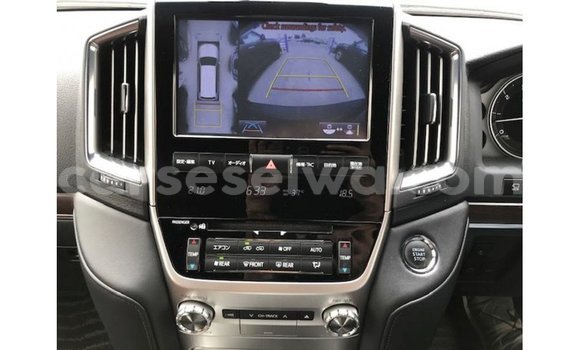 Buy Import Toyota Land Cruiser Black Car in Import - Dubai in East Mahé Buy Import Toyota Land Cruiser Black Car in Import - Dubai in East Mahé