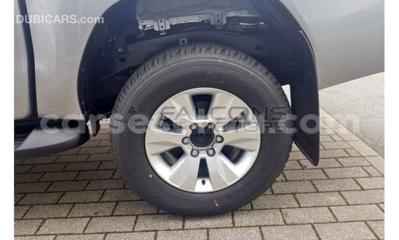 Buy Import Toyota Hilux Brown Car in Import - Dubai in East Mahé Buy Import Toyota Hilux Brown Car in Import - Dubai in East Mahé